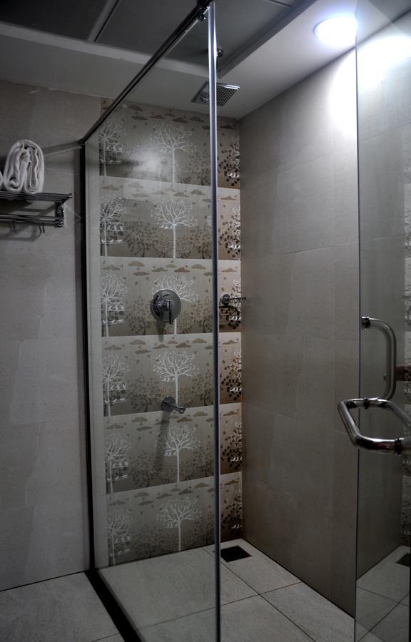 Jyothis Residency Hotell Kolluru Exteriör bild